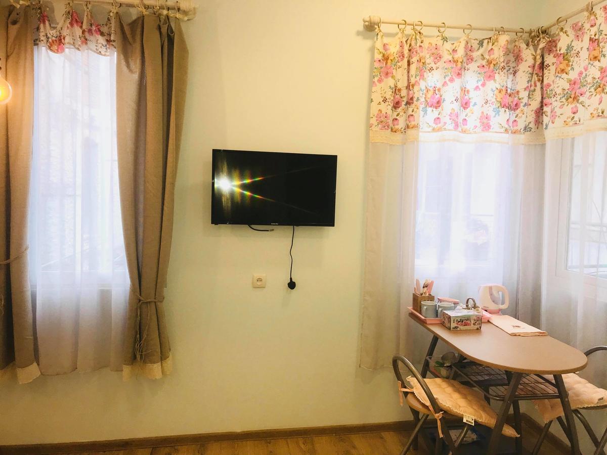 Guest House Marina 2 تبليسي المظهر الخارجي الصورة