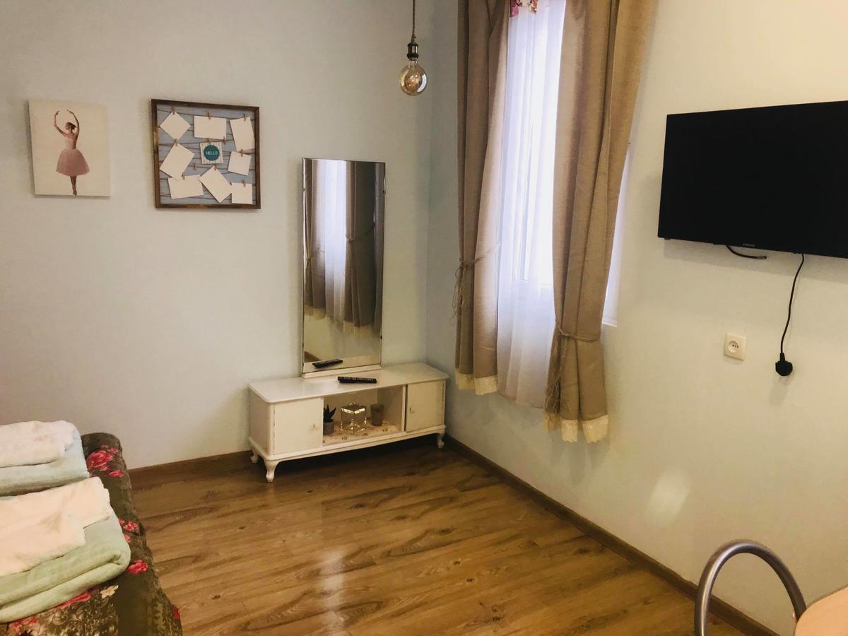 Guest House Marina 2 تبليسي المظهر الخارجي الصورة