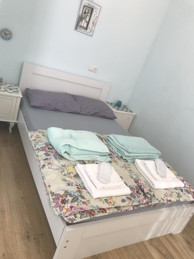 Guest House Marina 2 تبليسي المظهر الخارجي الصورة
